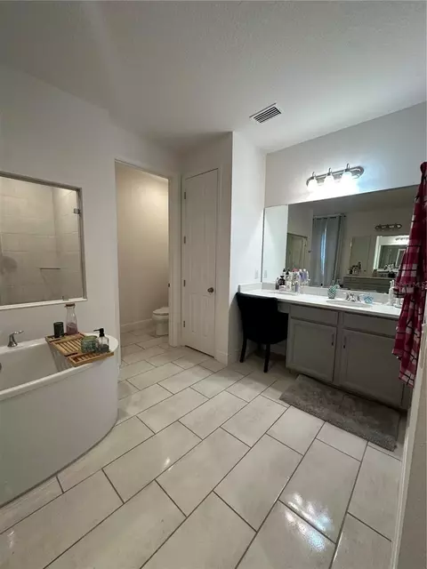 Bath - 5014 Down Ct, Saint Cloud, FL 34772 photo 3 of 8