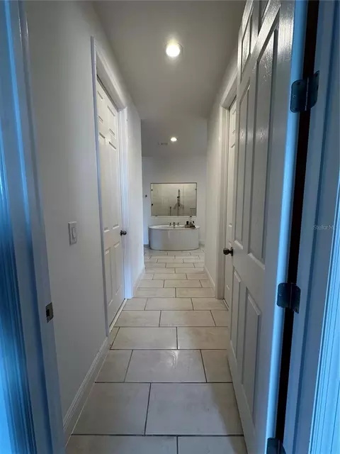 Entry Way - 5014 Down Ct, Saint Cloud, FL 34772 photo 2 of 4