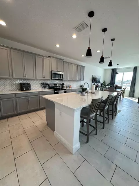 Kitchen - 5014 Down Ct, Saint Cloud, FL 34772 photo 1 of 3