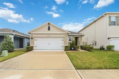 Exterior - 2763 Swooping Sparrow Dr, Saint Cloud, FL 34773 photo 3 of 12