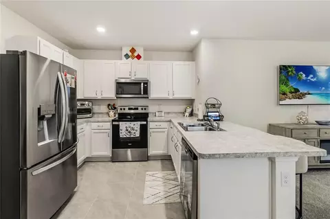 Kitchen - 2763 Swooping Sparrow Dr, Saint Cloud, FL 34773 photo 2 of 4