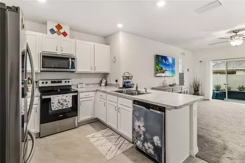Kitchen - 2763 Swooping Sparrow Dr, Saint Cloud, FL 34773 photo 3 of 4