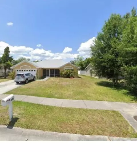 806 N Forrest Ave, Kissimmee, FL 34741