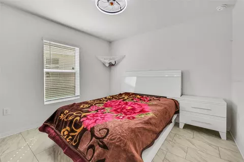 Bedroom - 8640 SW 49th Cir, Ocala, FL 34476 photo 6 of 8