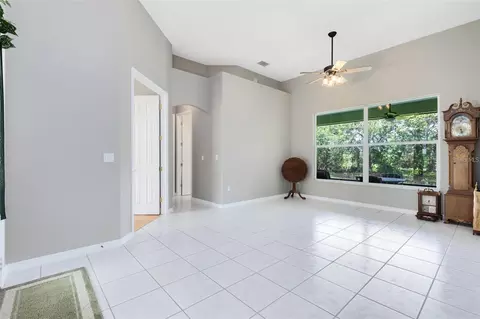 Living - 5204 Hammock Pointe Ct, Saint Cloud, FL 34771 photo 1 of 4