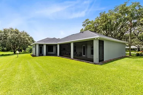 Exterior - 5204 Hammock Pointe Ct, Saint Cloud, FL 34771 photo 5 of 10
