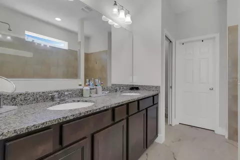 Bath - 2172 Bur Oak Blvd, Saint Cloud, FL 34771 photo 3 of 3