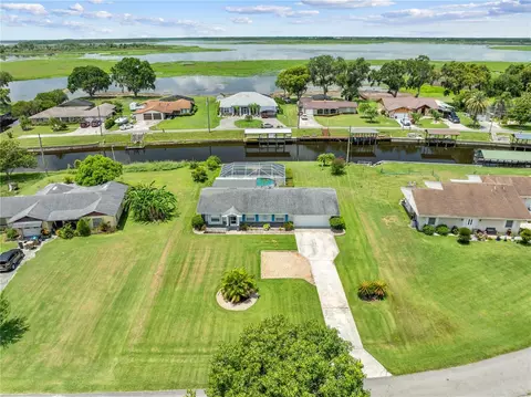 720 Shore Dr, Kissimmee, FL 34744