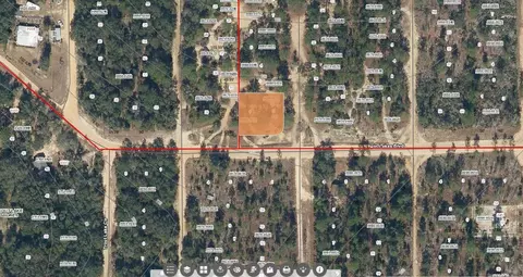 1402 Twin Lakes Blvd, Interlachen, FL 32148