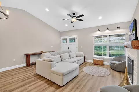 Living - 9054 Lincoln Rd, Saint Cloud, FL 34773 photo 1 of 1