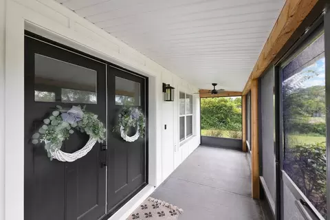 Exterior - 9054 Lincoln Rd, Saint Cloud, FL 34773 photo 3 of 9