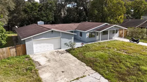 2525 Poinsetta Ave, Sanford, FL 32773