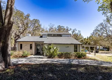 735 Oakdale St, Windermere, FL 34786