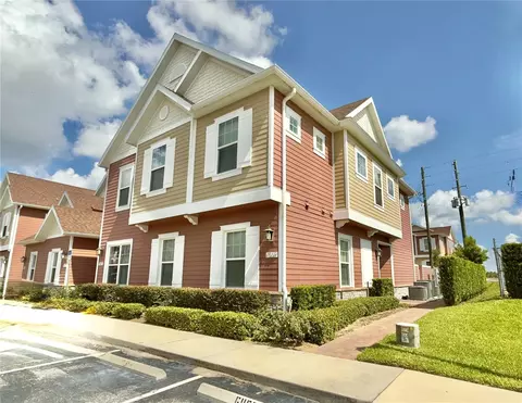 7569 Sunny Dreams Ln, Kissimmee, FL 34747