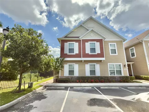 7498 Sunville Ave, Kissimmee, FL 34747