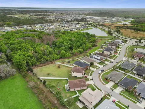 View/Area - 2837 Shelburne Way, Saint Cloud, FL 34772 photo 8 of 11