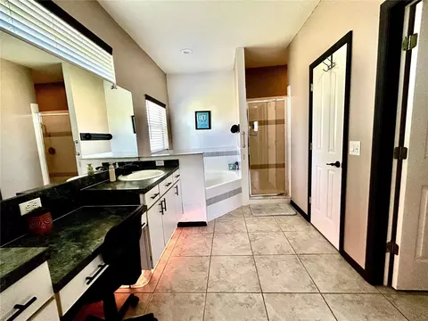Bath - 2085 Raymond Dr, Saint Cloud, FL 34769 photo 1 of 5