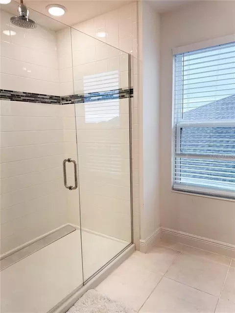 Bath - 5052 Center Ct, Saint Cloud, FL 34772 photo 5 of 5