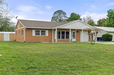 216 Georgia Ave, Saint Cloud, FL 34769