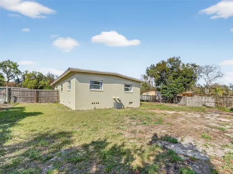 Exterior - 4708 Abaca St, Orlando, FL 32808 photo 5 of 11