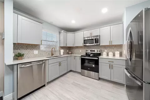 Kitchen - 6 17 Th St, Saint Cloud, FL 34769 photo 2 of 3
