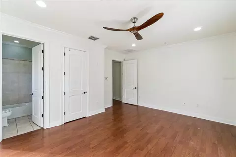 Bedroom - 6358 Oak Shore Dr, Saint Cloud, FL 34771 photo 4 of 6