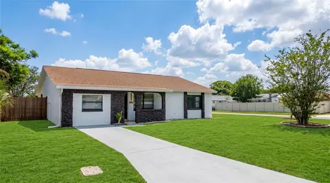 107 Iguala Dr, Kissimmee, FL 34743