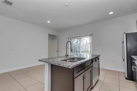 Kitchen - 3650 SW 128th Pl, Ocala, FL 34473 photo 7 of 7