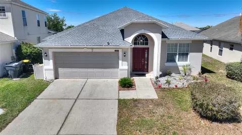 124 Churchill Park Dr, Davenport, FL 33897