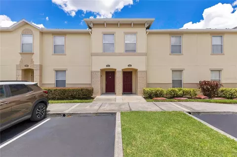 2855 Club Cortile Cir, Kissimmee, FL 34746