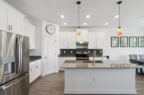 Kitchen - 3373 Wauseon Dr, Saint Cloud, FL 34772 photo 4 of 4