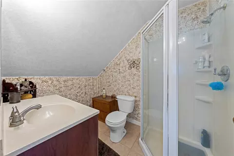 Bath - 6935 Big Bend Dr, Saint Cloud, FL 34771 photo 6 of 6