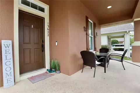 Exterior - 13622 Darchance Rd, Windermere, FL 34786 photo 6 of 10