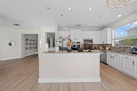 Kitchen - 3452 Goldeneye Ln, Saint Cloud, FL 34772 photo 3 of 5