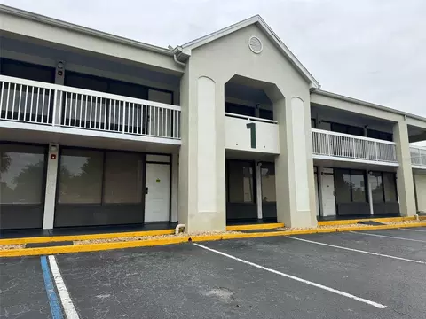 5245 W Irlo Bronson Memorial Hwy #210, Kissimmee, FL 34746