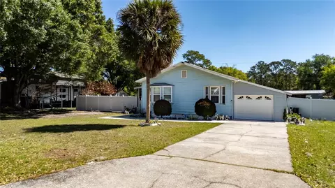 2605 Island Oaks E, Lakeland, FL 33805