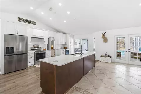 Kitchen - 1785 Sundance Dr, Saint Cloud, FL 34771 photo 2 of 5