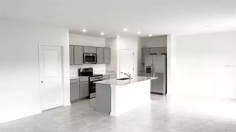 Kitchen - 1658 Teagan Ln, Winter Haven, FL 33884 photo 1 of 5