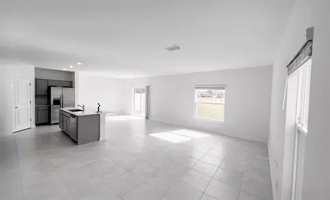 Living - 1658 Teagan Ln, Winter Haven, FL 33884 photo 1 of 4