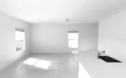 Living - 1658 Teagan Ln, Winter Haven, FL 33884 photo 2 of 4