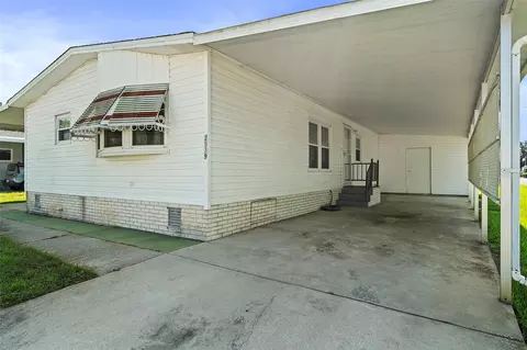 2519 Independence Ln, Saint Cloud, FL 34772 photo 3