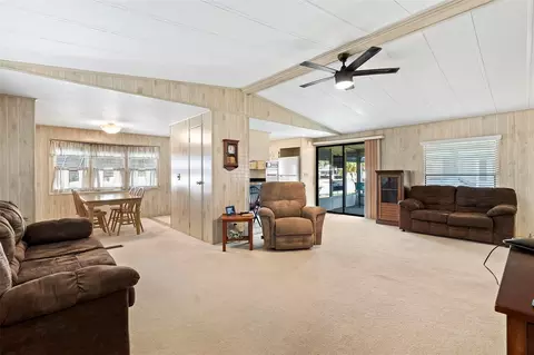 2519 Independence Ln, Saint Cloud, FL 34772 photo 9