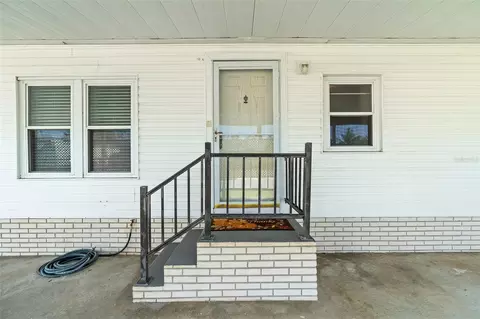 2519 Independence Ln, Saint Cloud, FL 34772 photo 6