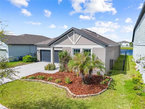 Exterior - 920 Livestock Loop, Saint Cloud, FL 34771 photo 2 of 4