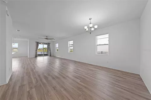 Living - 920 Livestock Loop, Saint Cloud, FL 34771 photo 2 of 3