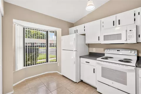 Kitchen - 2791 King Oak Cir, Saint Cloud, FL 34769 photo 3 of 3