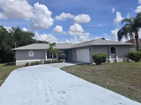 1805 Coral Point Dr, Cape Coral, FL 33990