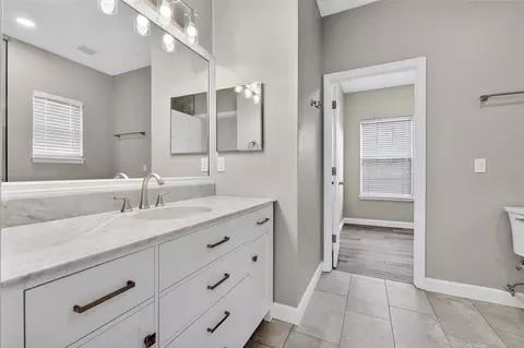 Bath - 105 Grace Ave, Celebration, FL 34747 photo 2 of 6