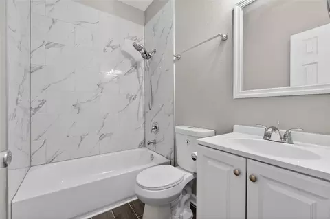 Bath - 105 Grace Ave, Celebration, FL 34747 photo 6 of 6