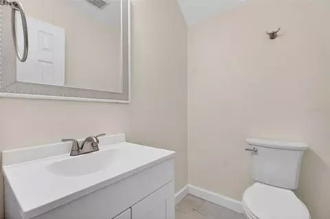 Bath - 105 Grace Ave, Celebration, FL 34747 photo 1 of 6